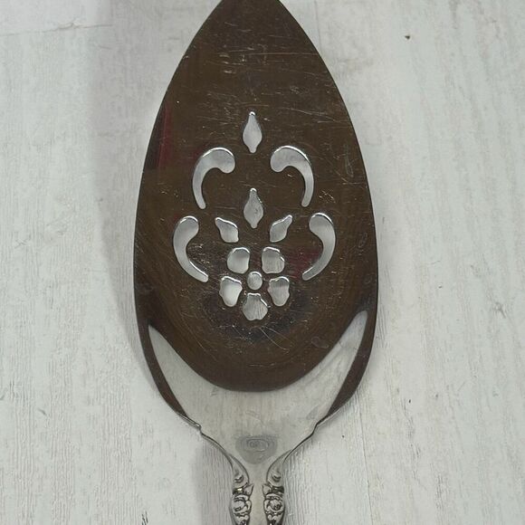 Oneida Community BRAHMS Stainless Steel Pie Server Flatware - Picture 2 of 6